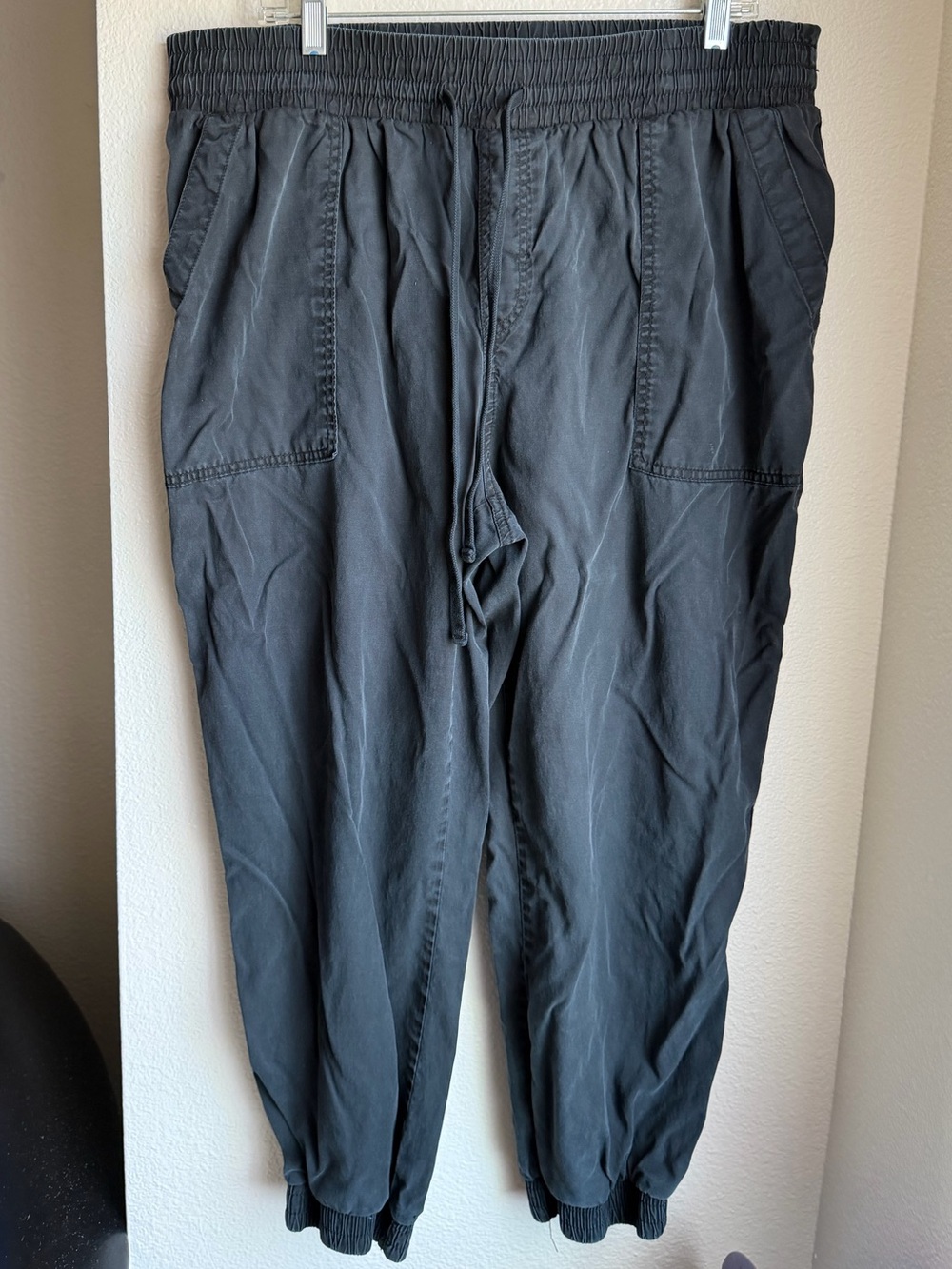 A New Day Women’s Black Cargo Pants with Pockets